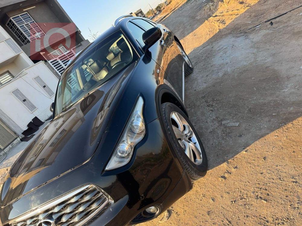Infiniti FX